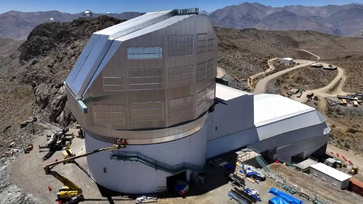 दुनिया के सबसे बड़े कैमरे ने ली ब्रह्मांड की पहली तस्वीर, तस्वीरों में दिखा अद्भुत नजारा